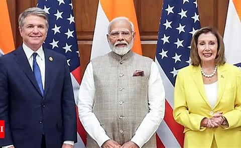 नई दिल्ली: पीएम मोदी ने पूर्व हाउस स्पीकर नैन्सी पेलोसी समेत अमेरिकी कांग्रेस की टीम से मुलाकात की
