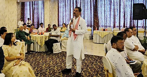 असम: कांग्रेस अकेले ही उपचुनाव लड़ेगी