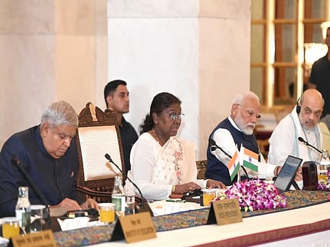 राष्ट्रपति द्रौपदी मुर्मू ने राज्यपालों के सम्मेलन का उद्घाटन किया; सम्मेलन आज समाप्त होगा