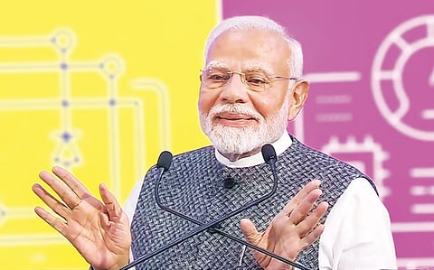 व्याख्या: भारत की महत्वाकांक्षी सेमीकंडक्टर यात्रा कैसे आकार ले रही है