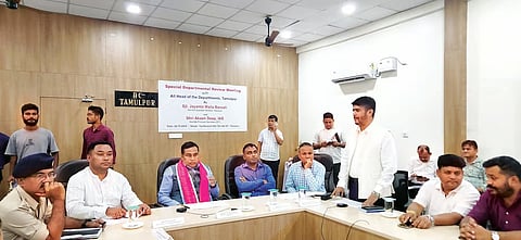 असम: बीटीसी पीएस आकाश दीप ने तामूलपुर जिले में योजनाओं की समीक्षा की