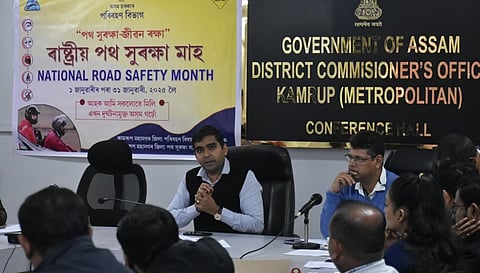 डीसी ने शराब पीकर गाड़ी चलाने वालों के खिलाफ सख्त कार्रवाई के आदेश दिए, कामरूप में सड़क सुरक्षा उपायों को मजबूत किया गया