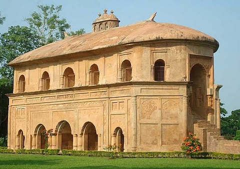 असम: शिवसागर जिला प्रशासन ने विरासत स्थलों का सौंदर्यीकरण शुरू किया