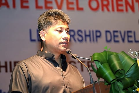 शंकरदेव संघ की स्वागत समिति ने मंत्री पीयूष हजारिका से मुलाकात की