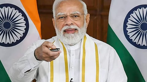 असम: पीएम मोदी ने 6,300 करोड़ रुपये की 3 परियोजनाओं की आधारशिला रखी