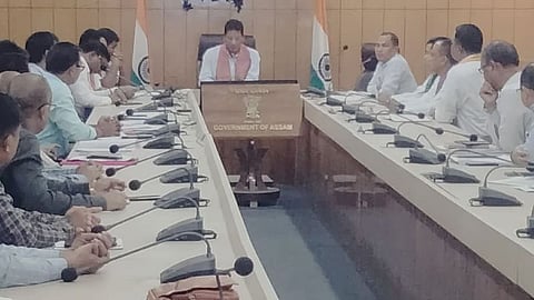 उदालगुड़ी में जिला स्तरीय समीक्षा बैठक आयोजित : बोडोलैंड प्रादेशिक परिषद (बीटीसी)