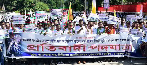 गुवाहाटी: एजेवाईसीपी, 25 समूहों ने जुबीन गर्ग के लिए निष्पक्ष, पारदर्शी जाँच की माँग 