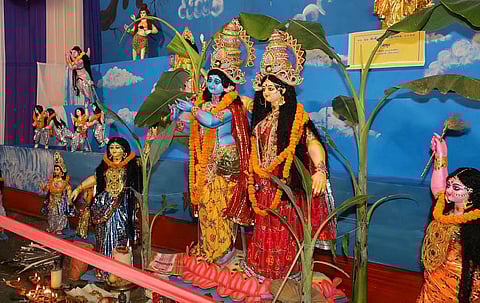 पारंपरिक उत्साह के साथ, असम राज्य में रास महोत्सव शुरू