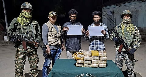 असम राइफल्स ने मिज़ोरम के सैतुअल जिले में  मेथामफेटामाइन टैबलेट्स ज़ब्त की