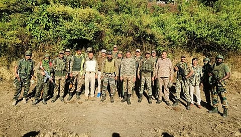 मणिपुर : असम राइफल्स द्वारा 25 एकड़ अफीम की खेती नष्ट 