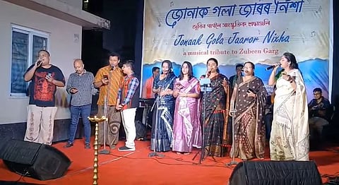 कोलकाता असमिया समुदाय ने दी ज़ुबीन गर्ग को भावभीनी श्रद्धांजलि