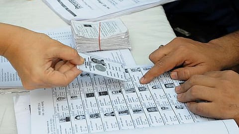 असम: विशेष पुनरीक्षण के दौरान डी-वोटरों को कोई राहत नहीं