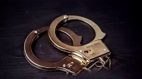  गुवाहाटी : फर्जी रक्षा अधिकारी , फर्जीवाड़ा और धमकी देने के आरोप में गिरफ्तार 