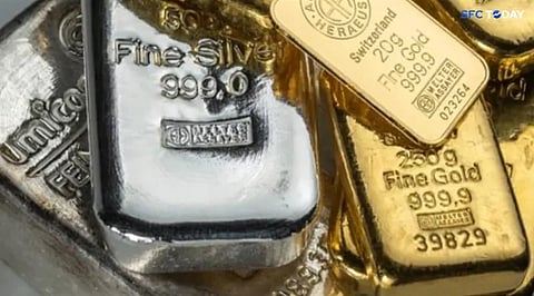 Gold & Silver Prices Tumble, Here’s What Experts Predict Next 