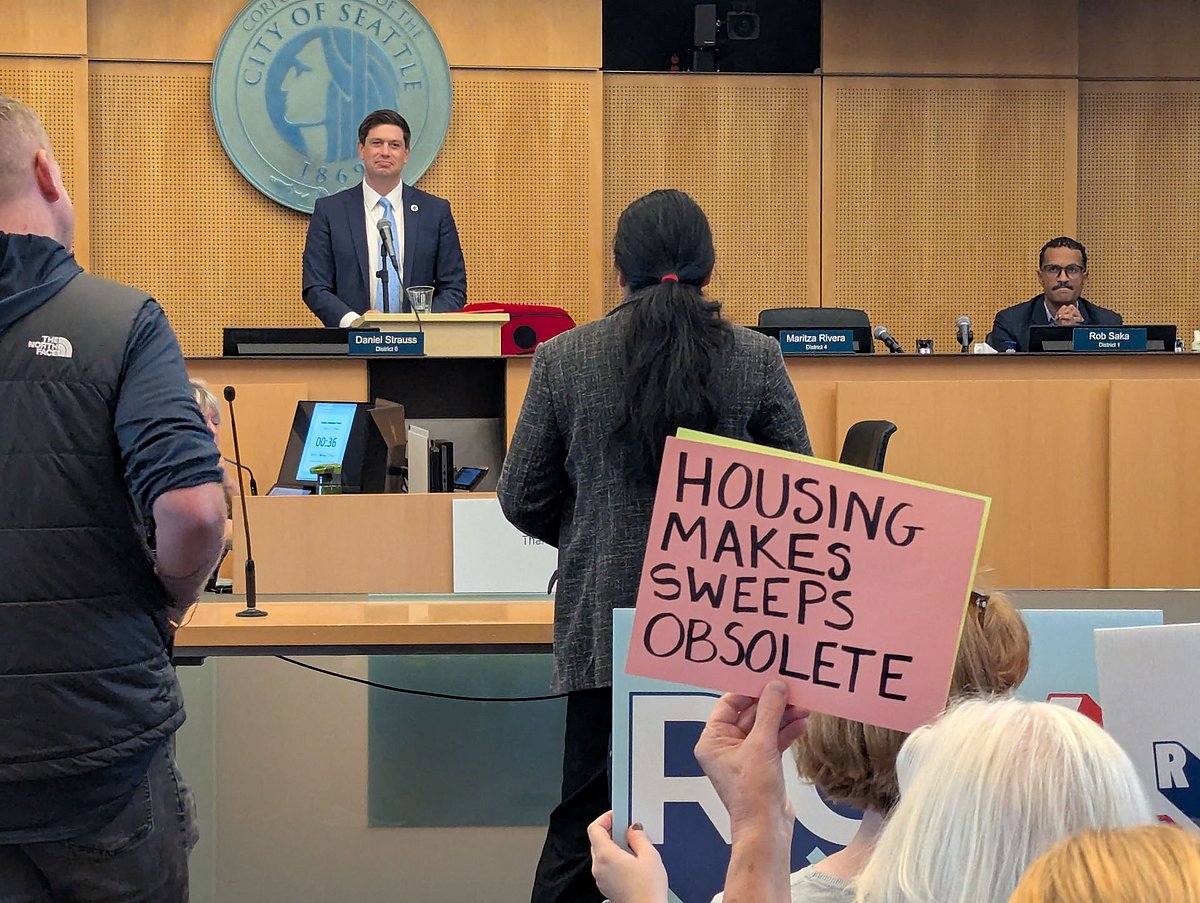 Seattle Budget Hearing Draws Calls for Shelter Expansion and Arts Funding