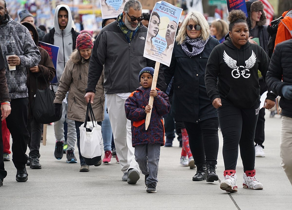 The Annual Seattle MLK Jr. Day March Encourages You to Get Into Some ...