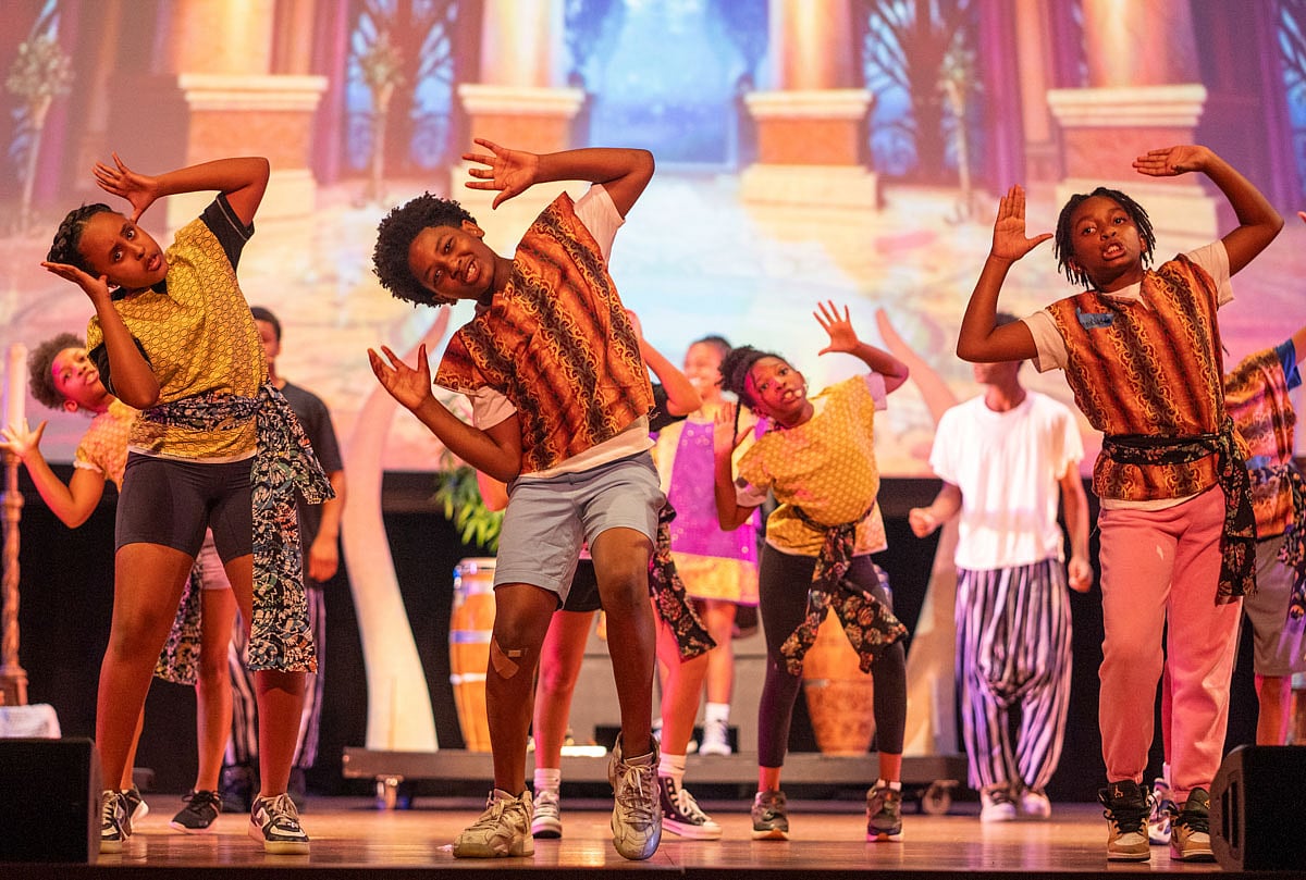 PHOTO ESSAY | 'Snow Whyte & The Seven,' a Teen Summer Musical Tradition