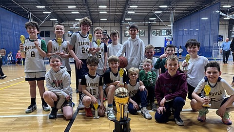 South Shore kids staying active through recess, youth clinics, and family playtime during the back-to-school season. Elementary school aged kids won a basketball tournament. 