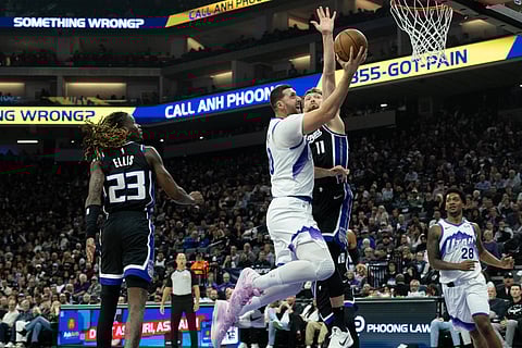 Utah Jazz star Jusuf Nurki in action