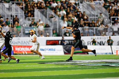 Luke Weaver in action in Hawaii Bowl