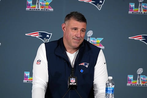 Mike Vrabel speaks to the media