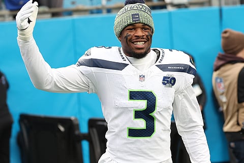 Seattle Seahawks safefy Nick Emmanwori