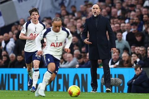 Igor Tudor instructs his players during the North London Derby