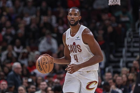 Evan Mobley in action