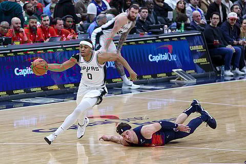 Keldon Johnson in action