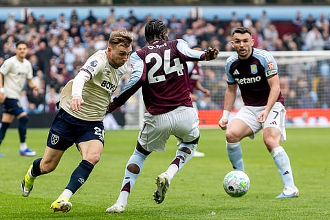 Jarrod Bowen in action against Aston Villa