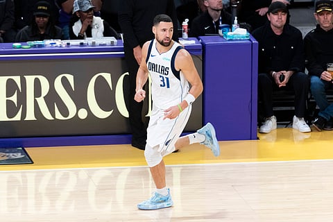 Klay Thompson of Dallas Mavericks