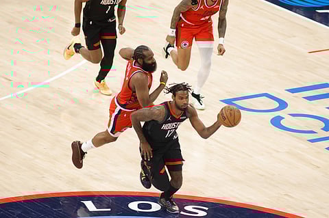 Tari Eason with the ball 