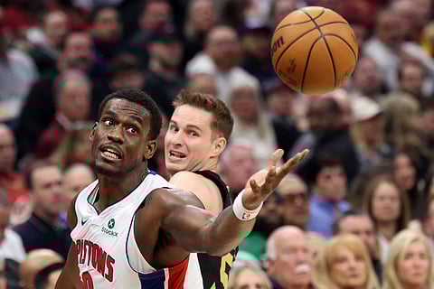 Jalen Duren reaches for a rebound