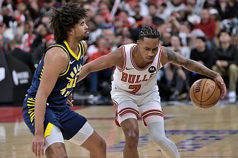 Ethan Thompson in action against Chicago Bulls
