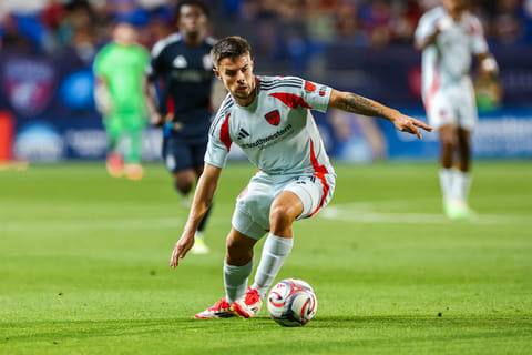 FC Dallas midfielder Joaquin Valiente in action