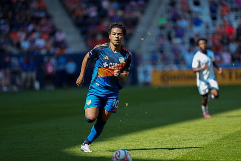 FC Cincinnati midfielder Evander in action