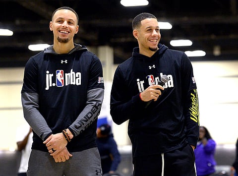 File photo of Stephen and Seth Curry