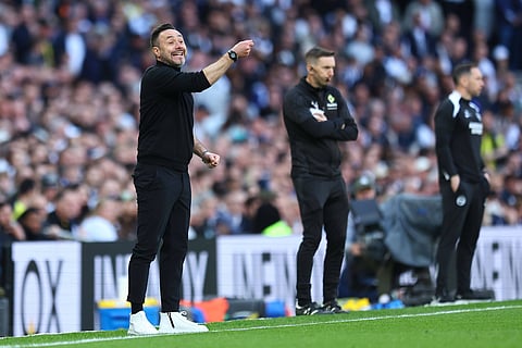 Roberto De Zerbi on the touchline against Brighton and Hove Albion