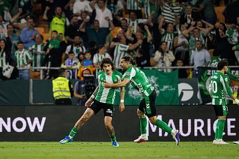 Hector Bellerin celebrates his winner against Real Madrid 