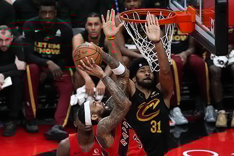 Brandon Ingram in action against Cleveland Cavaliers