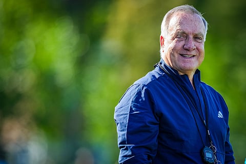 Dick Advocaat during training session