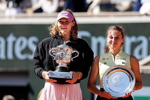 Maja Chwalinska with Mirra Andreeva