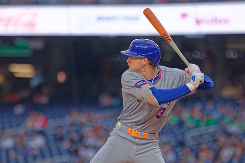New York Mets right fielder Carson Benge