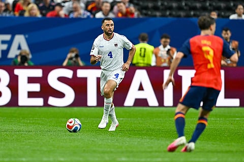 Roberto Lopes in action against Spain