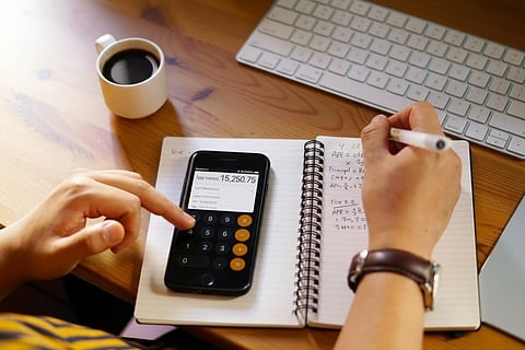 How to calculate interest on a personal loan – simple formula guide
