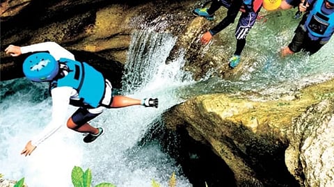 Pag-suspende sa tourism-related activities gilibkas