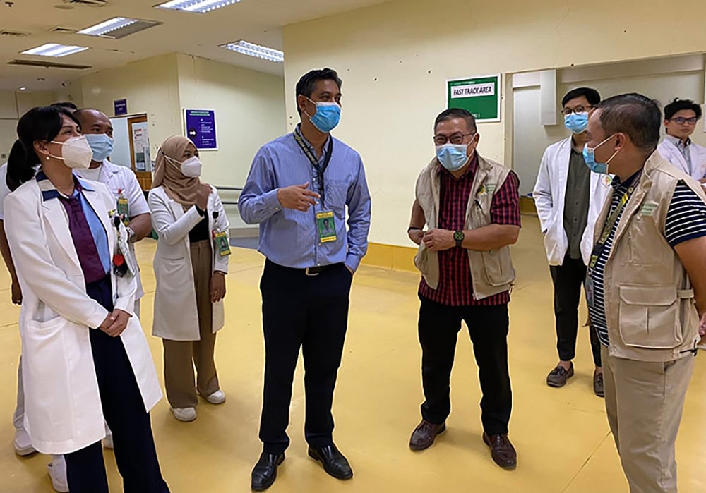 Zamboanga City hospital ready for firecracker-related cases - Vimarsana News