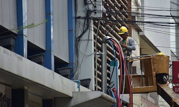 Davao Light bares power rate cut - Vimarsana News