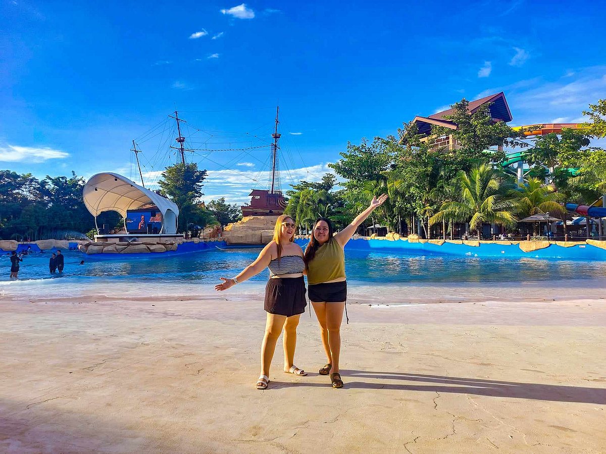 Fun splash adventure at Seven Seas Water Park - Vimarsana News