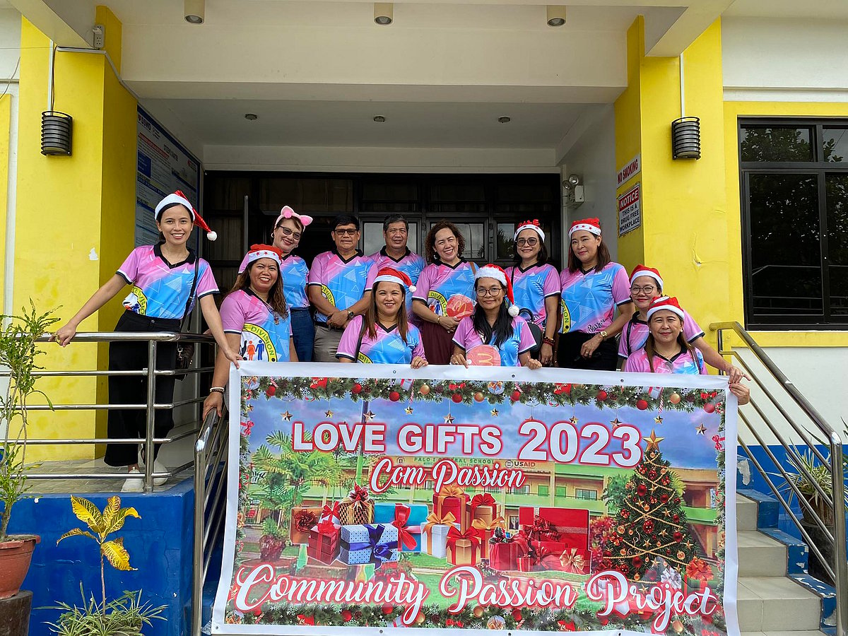 Leyte sped advocates hold gift-giving activity - Vimarsana News
